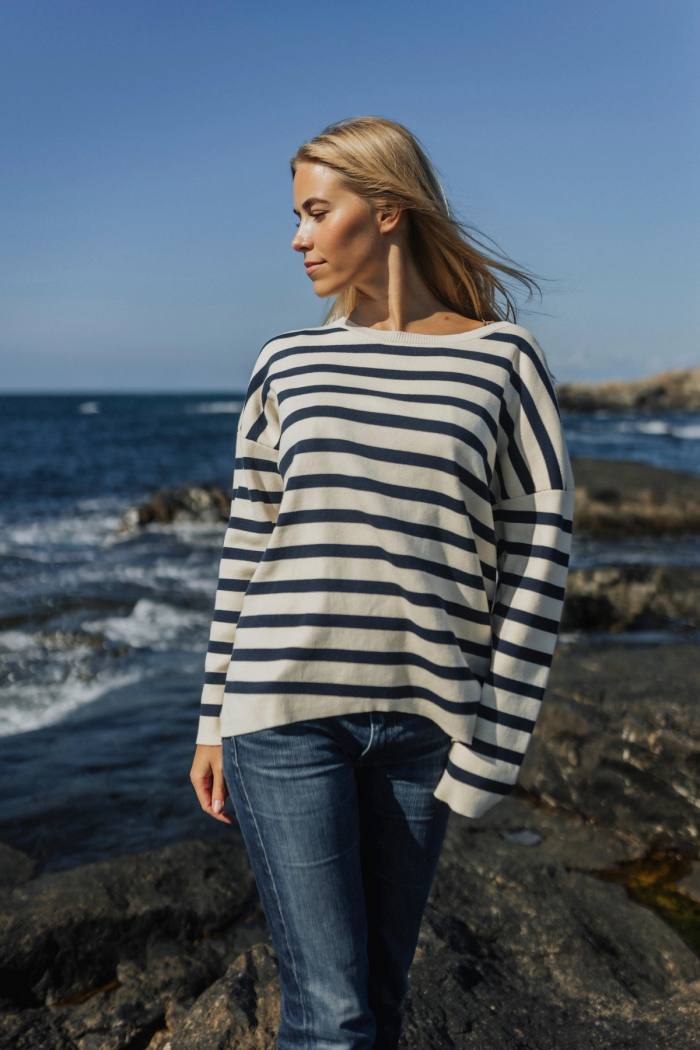 Secondary product image for "Loui Rand"