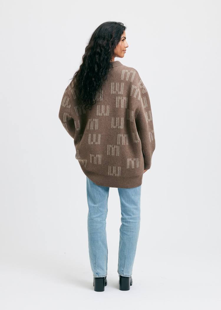 Secondary product image for "EM Knitted Sweater Beige"