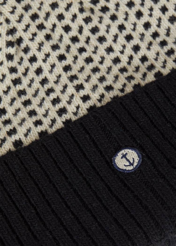 Secondary product image for "Vallerö Stickad Mössa Offwhite"