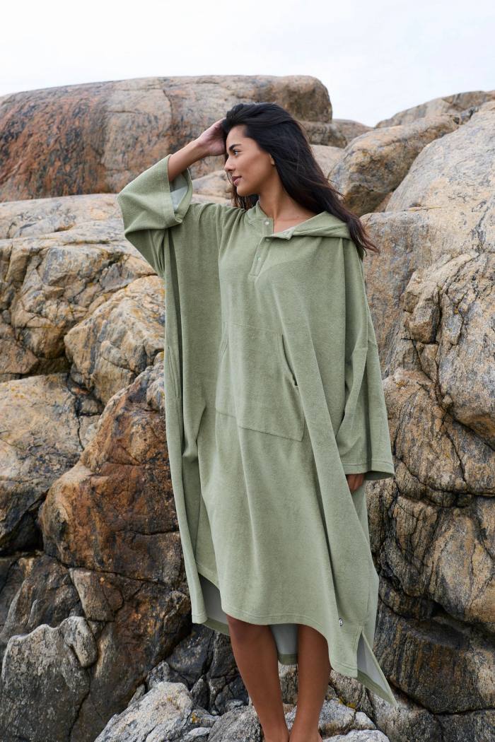 Secondary product image for "Terry Poncho Sage Green"