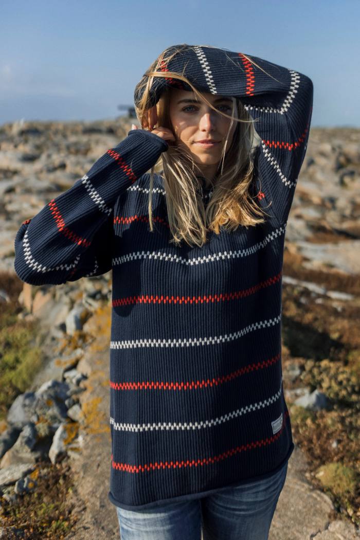 Secondary product image for "Käringö Knitted Sweater Navy"