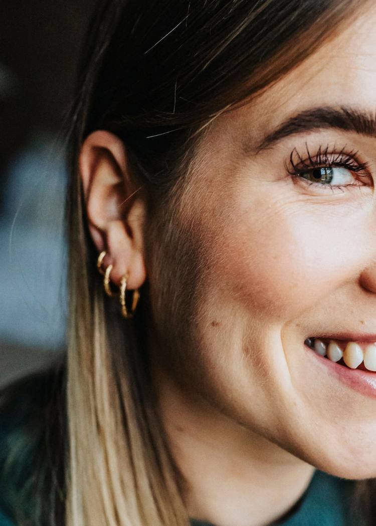 Secondary product image for "Struktur Ring Guld 15 mm"