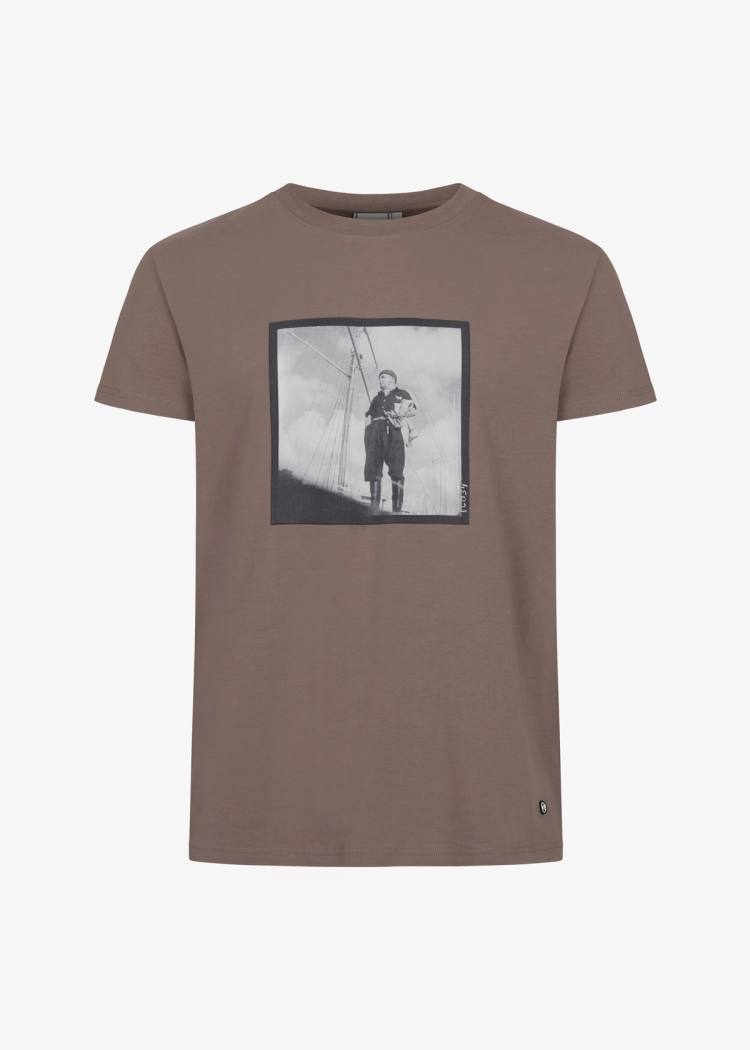 Secondary product image for "T-shirt Evert Ship"