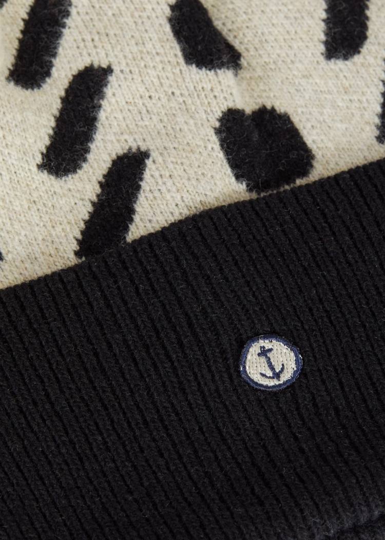 Secondary product image for "Piren Knitted Beanie"