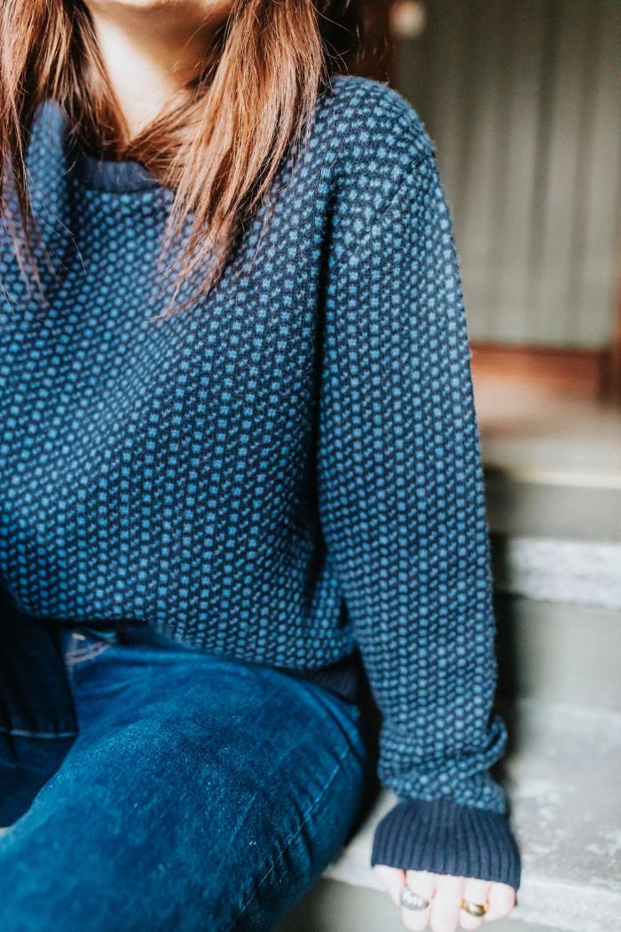 Secondary product image for "Olga Knit Navy"