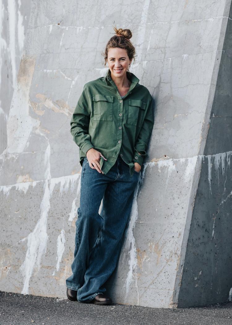 Secondary product image for "Overshirt Dam Grön"