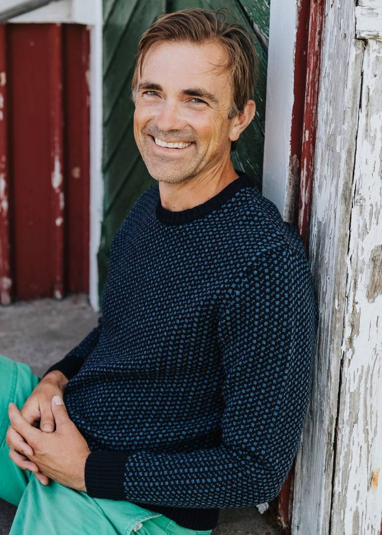 Secondary product image for "Sven-Bertil Stickad Tröja Marinblå"