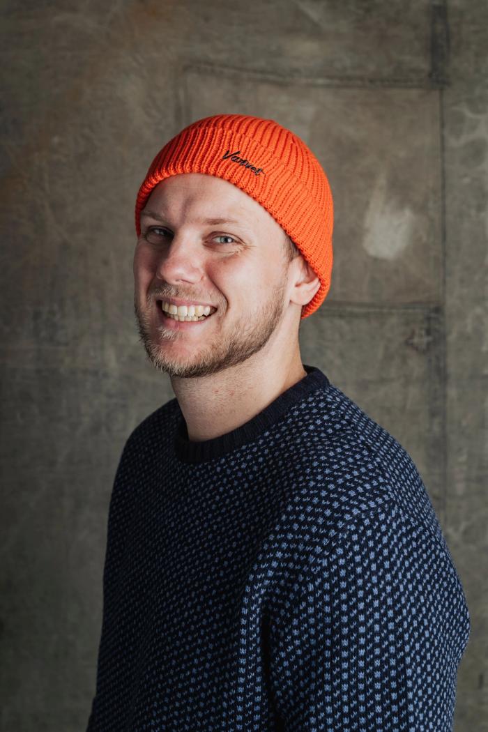 Secondary product image for "Varvet Knitted Beanie Orange"