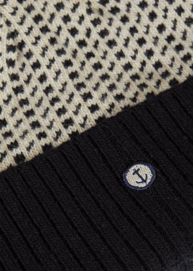 Secondary product image for "Vallerö Stickad Mössa Offwhite"