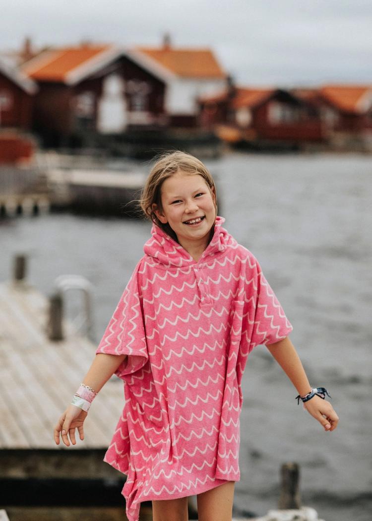 Secondary product image for "Frottéponcho Våg Rosa Barn"