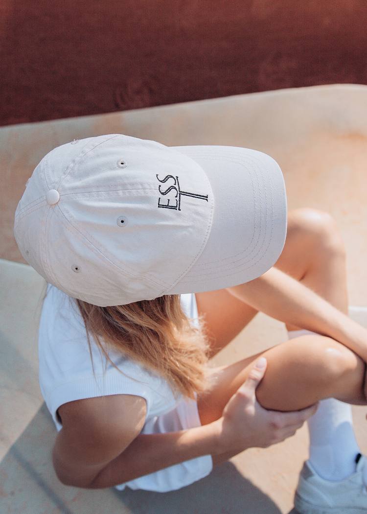 Secondary product image for "ESS Tennis Cap Clay Court White"