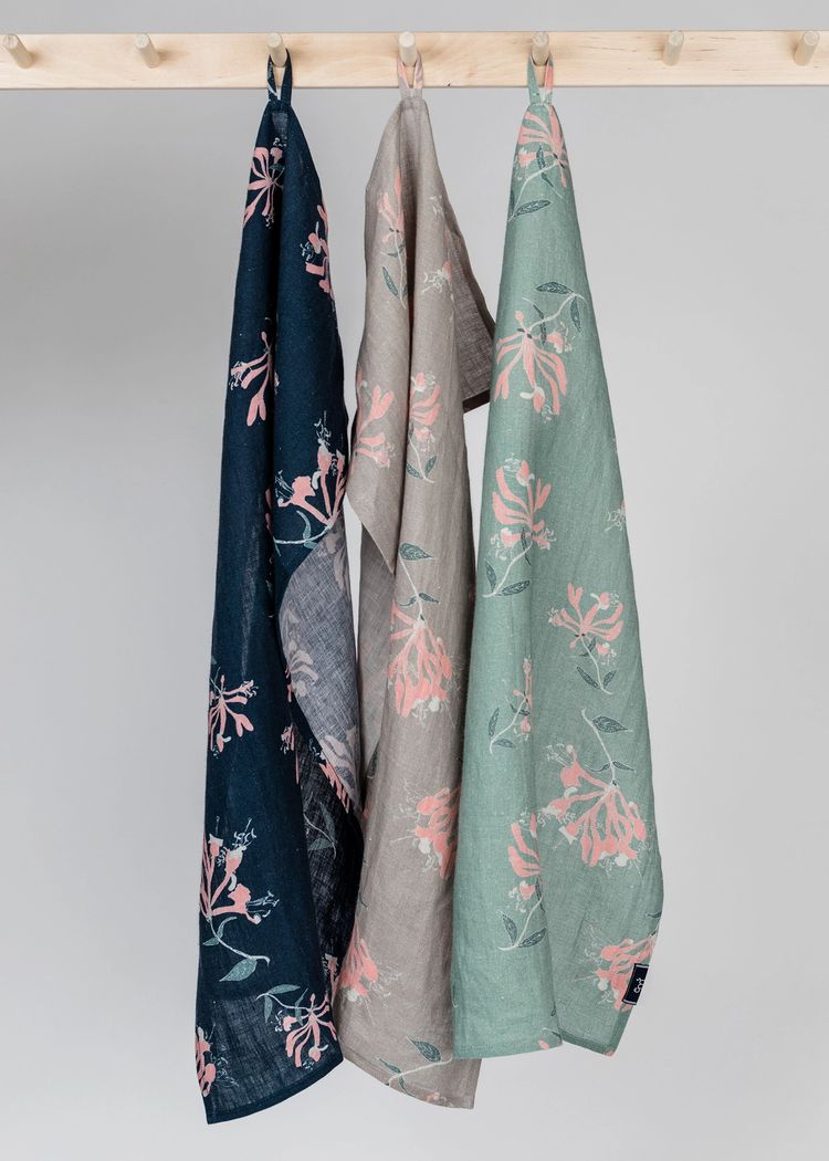 Secondary product image for "Kitchen Towel Honeysuckle Green"