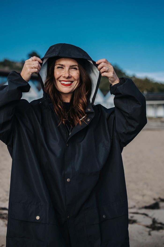 Secondary product image for "GBG Rain Poncho Black"