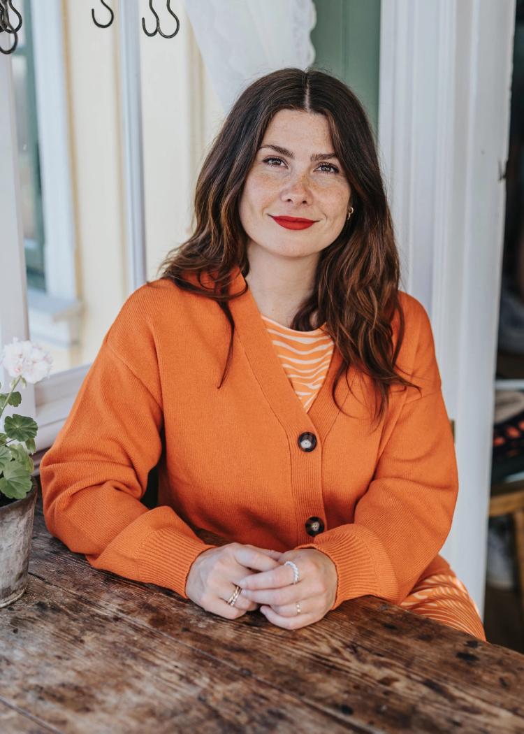 Secondary product image for "Signe Cardigan Orange"