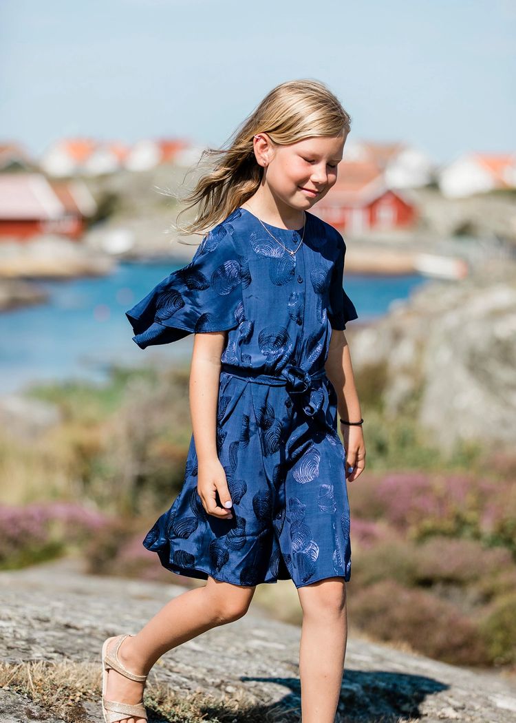 Secondary product image for "Tonja Klänning Snäcka Marinblå"