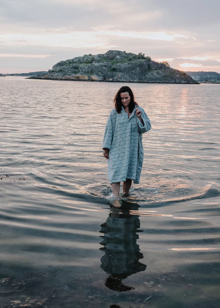 Secondary product image for "Frottéponcho Vågen"