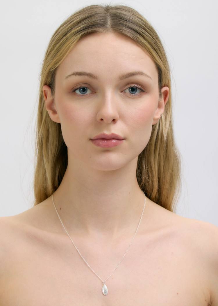 Secondary product image for "Halsband Blåmussla Silver"