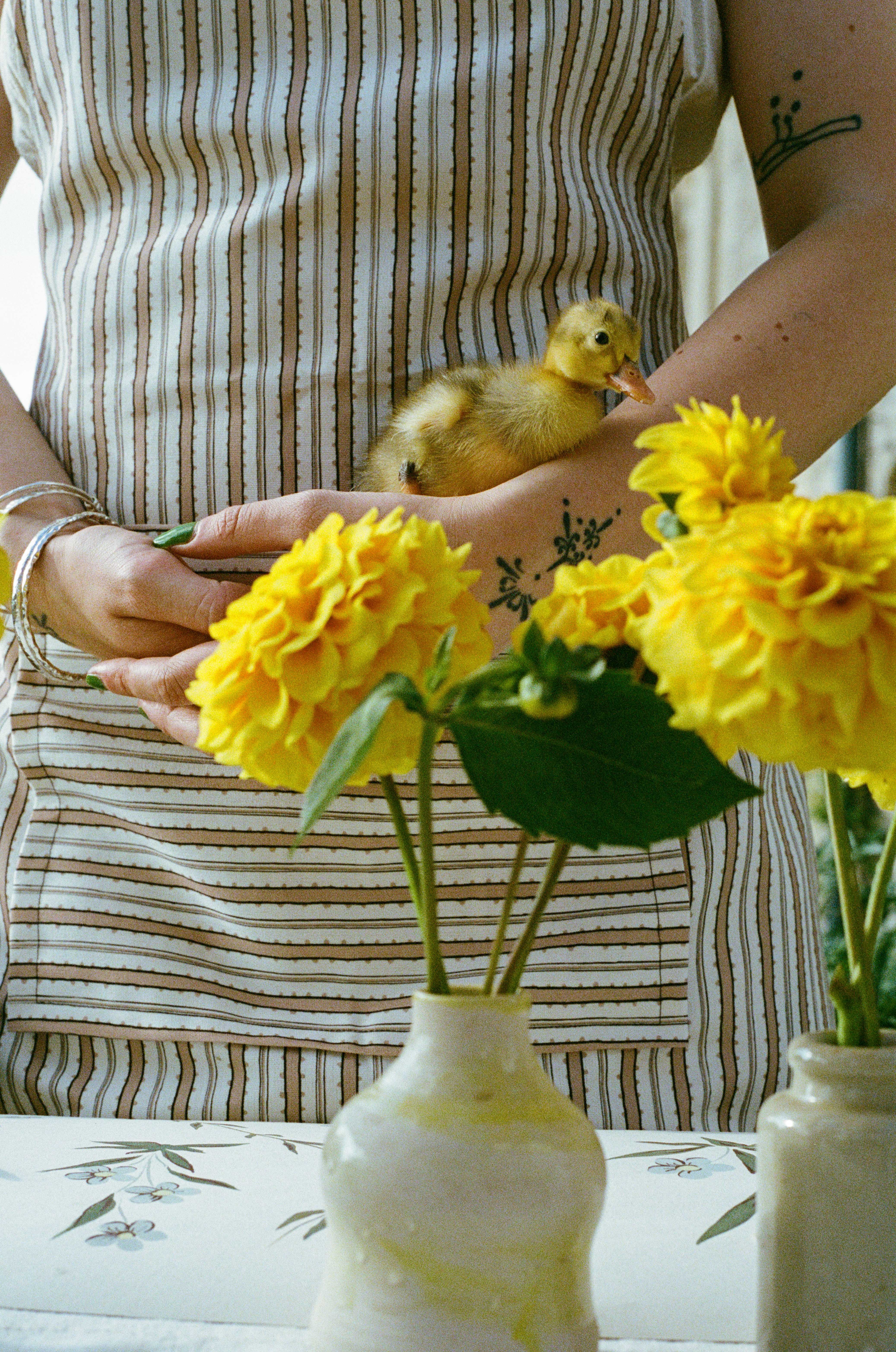 Bobbly Ribbon yellow dress