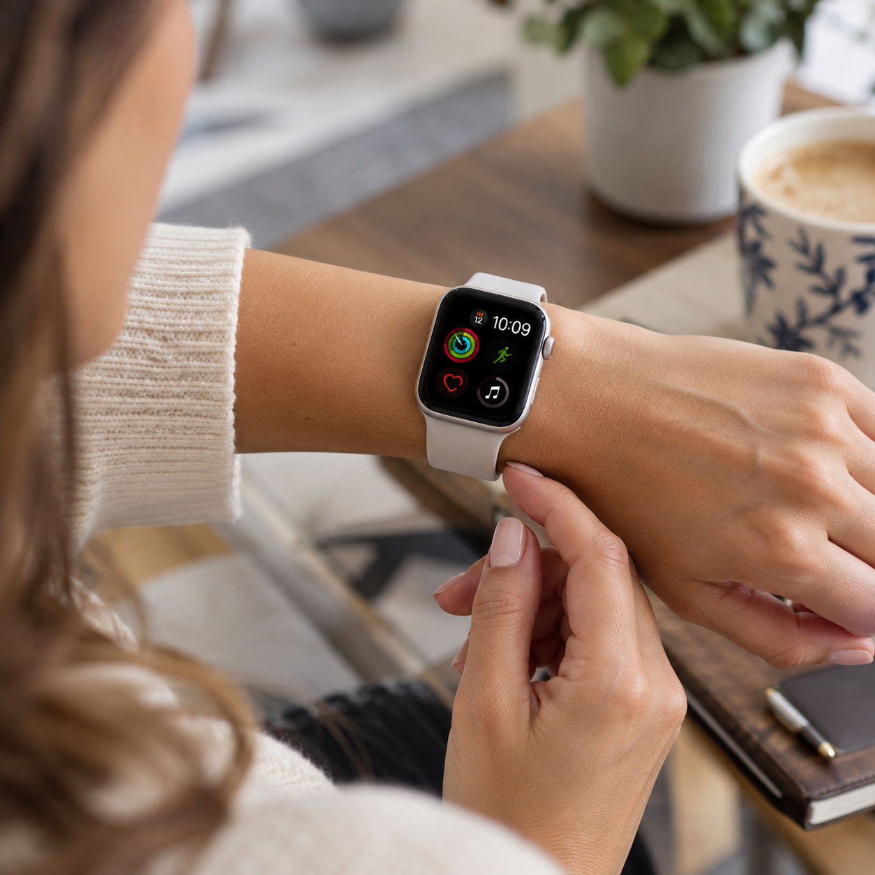 Apple Watch's AI: Always Listening, Always Debated