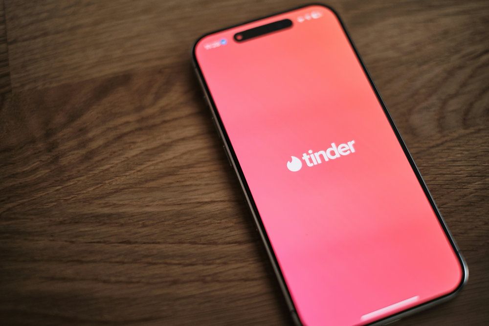 Tinder’s AI Chemistry: Swipe Fatigue Fix
