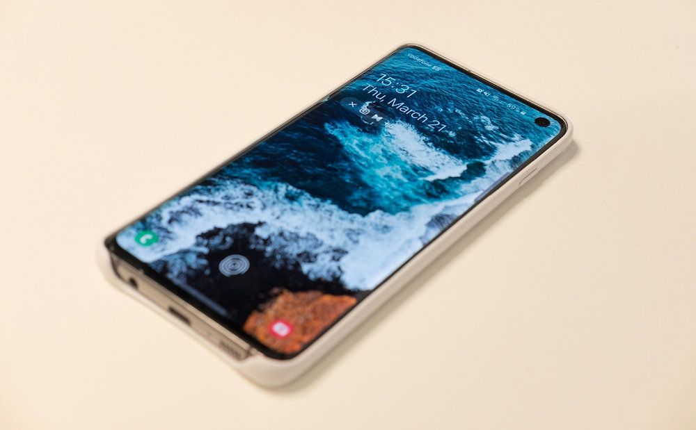 Samsung's Bixby to Get AI Boost, Not the Boot