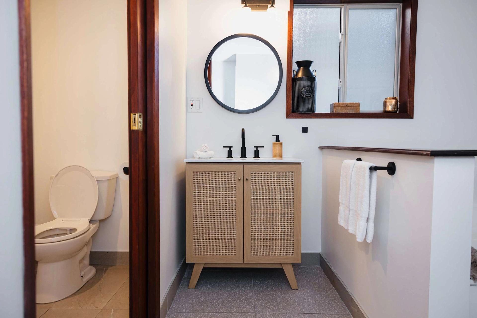 Maison spacieuse de 6 chambres avec vue sur l'océan à Tofino