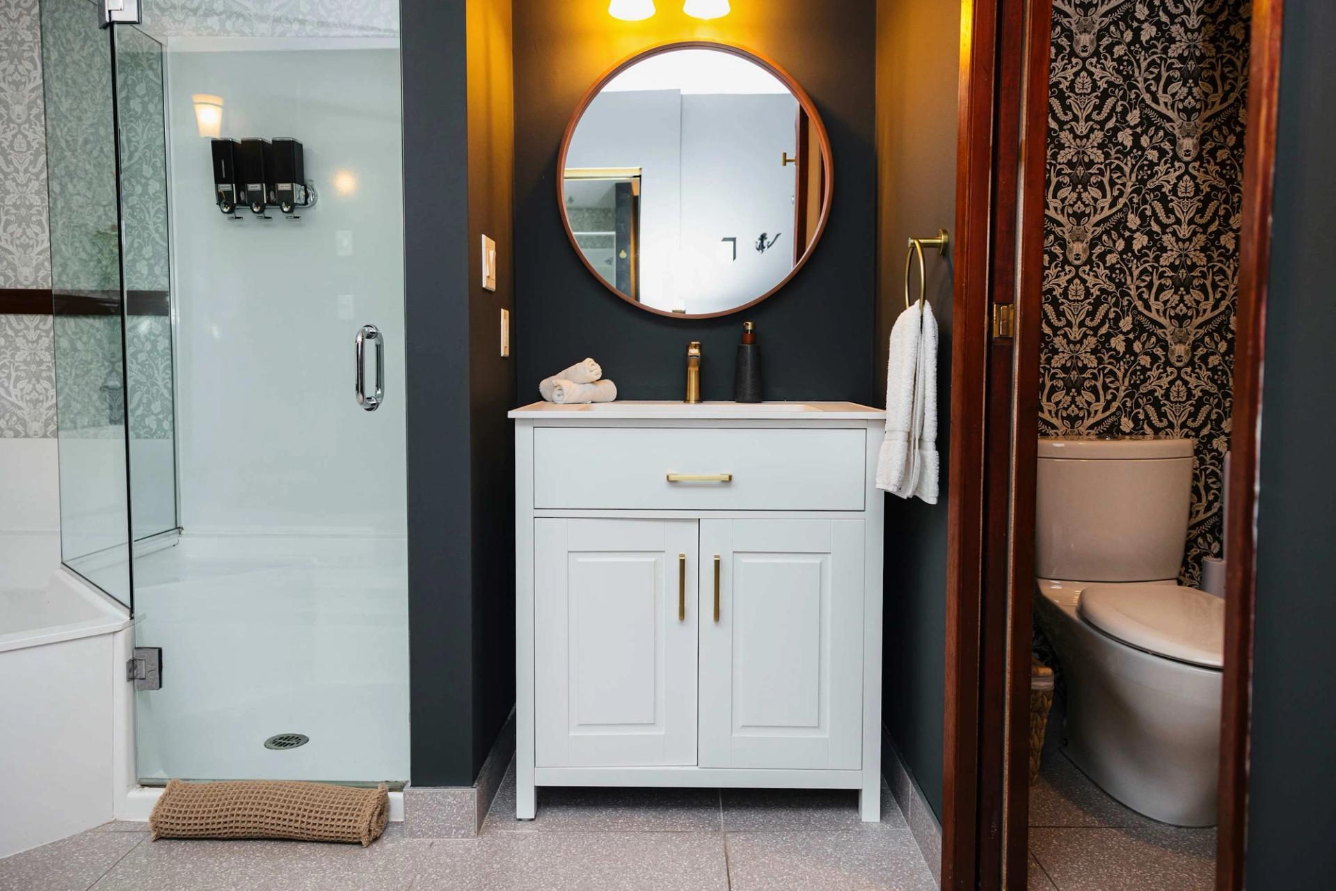 Maison spacieuse de 6 chambres avec vue sur l'océan à Tofino