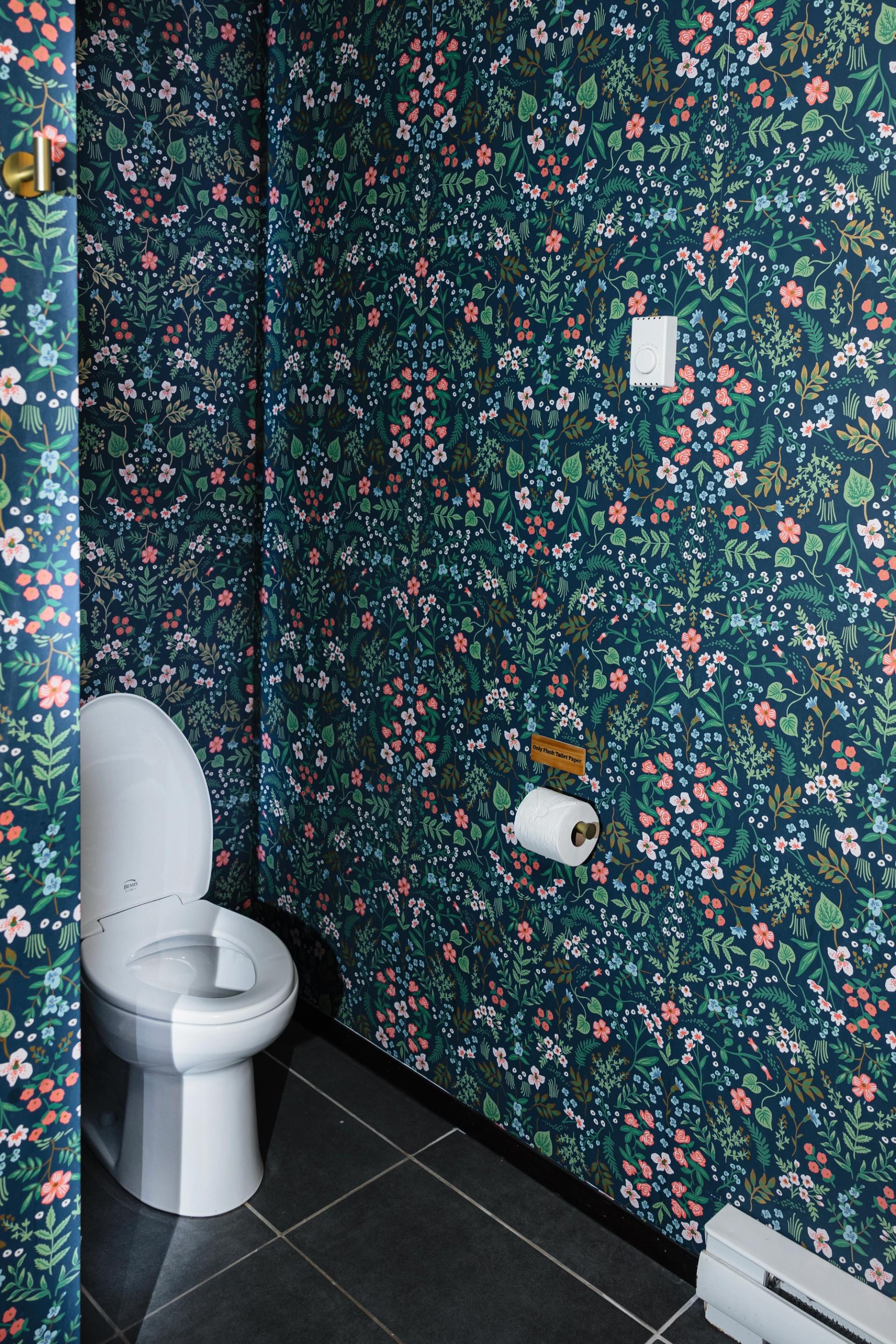 Tofino Oceanfront Hotel Suite 1