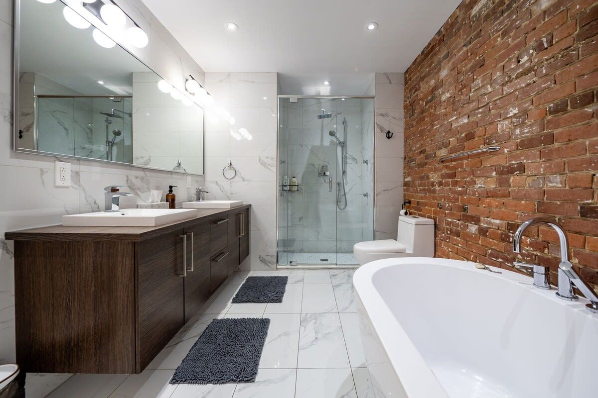 Superbe penthouse à deux étages dans le Vieux-Montréal