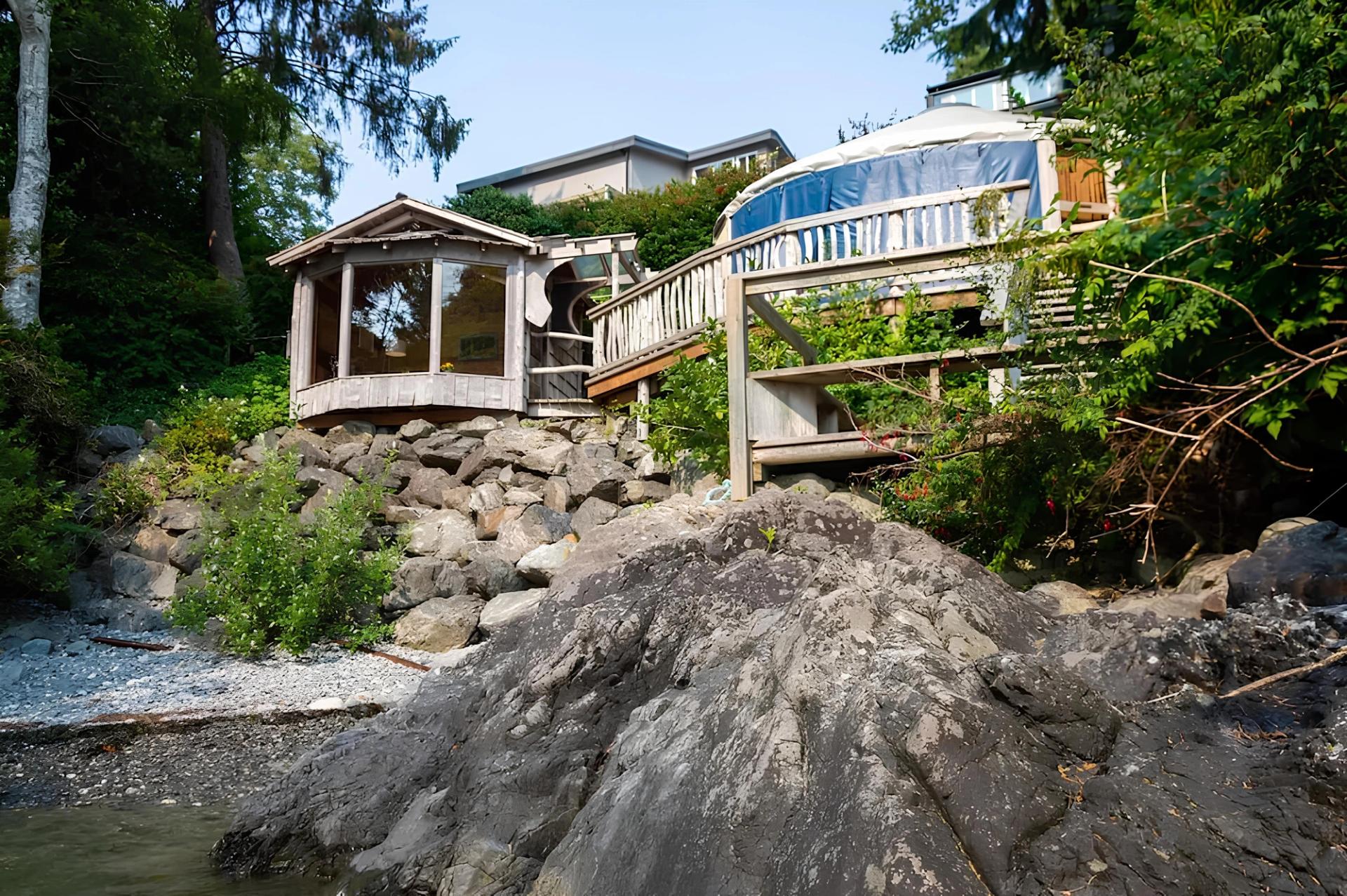 Maison spacieuse de 6 chambres avec vue sur l'océan à Tofino
