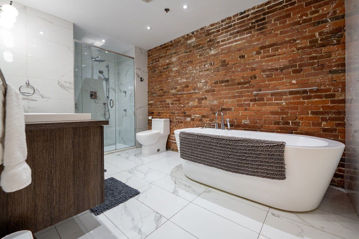 Superbe penthouse à deux étages dans le Vieux-Montréal