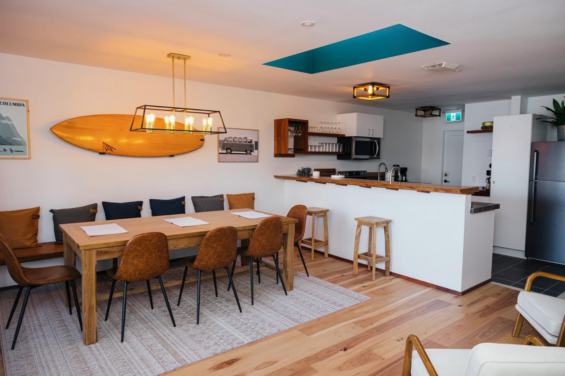 Maison spacieuse de 6 chambres avec vue sur l'océan à Tofino