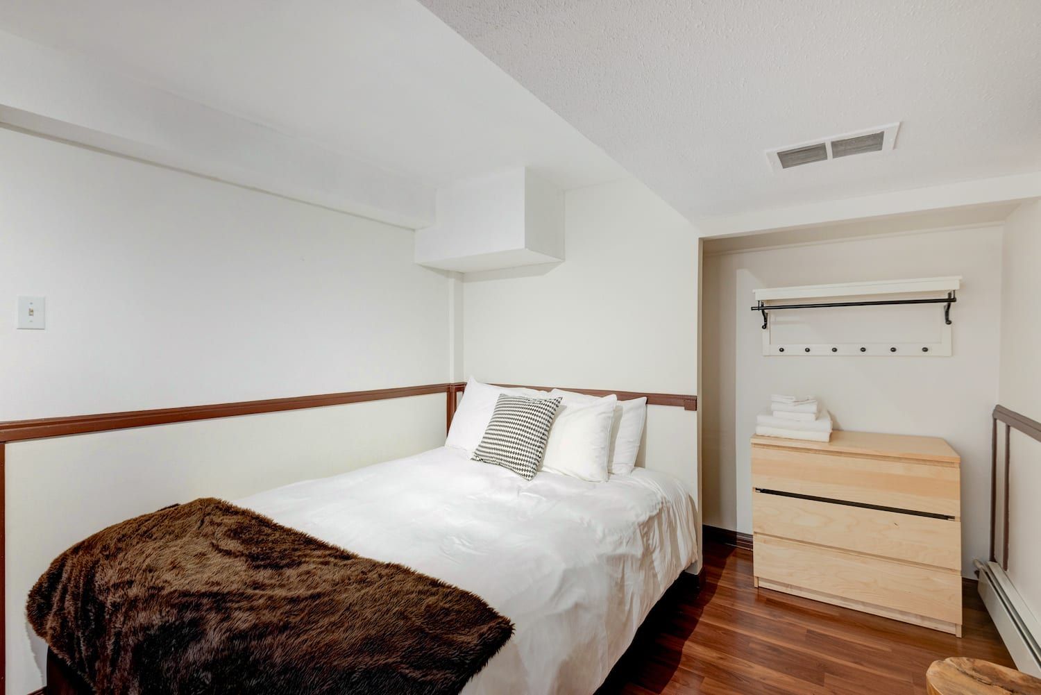 trois chambres simples à Banff