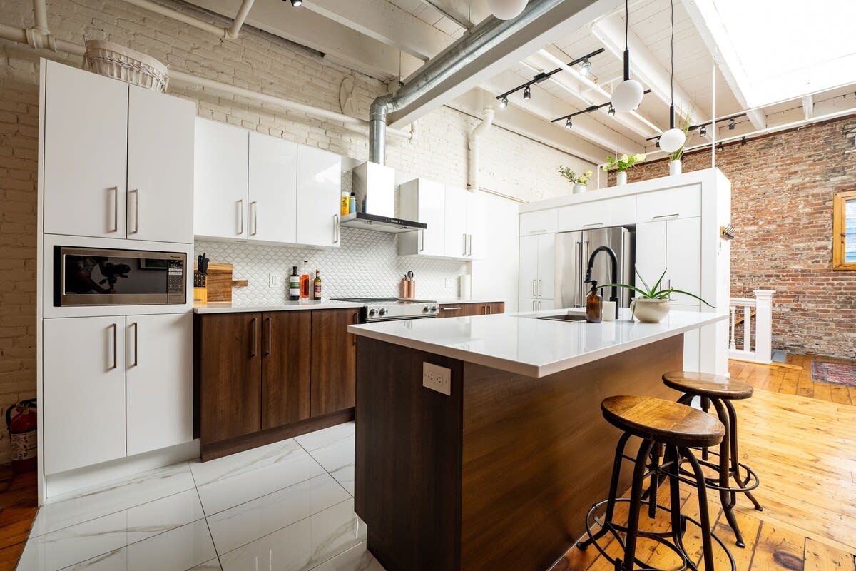 Superbe penthouse à deux étages dans le Vieux-Montréal