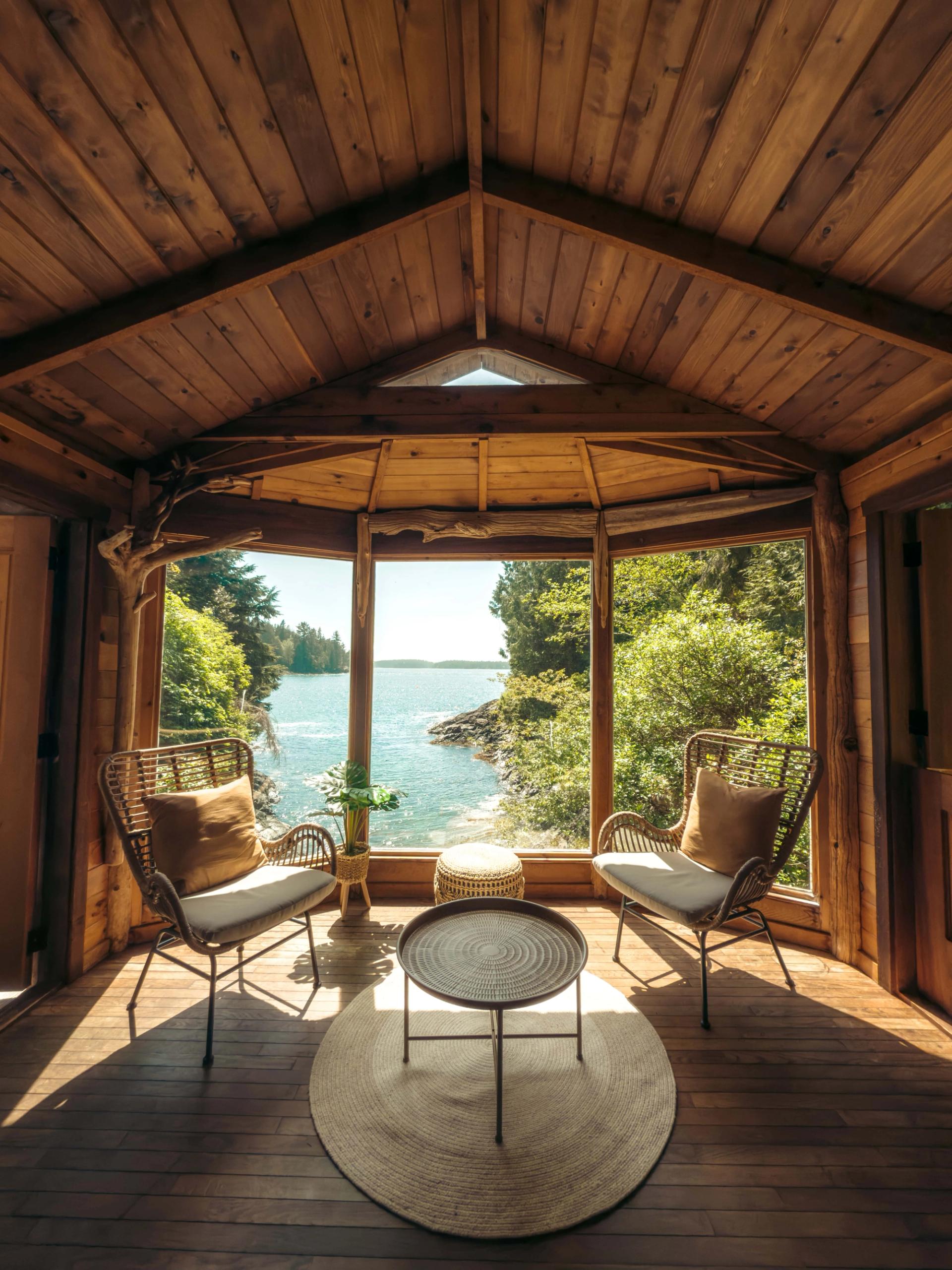 Maison spacieuse de 6 chambres avec vue sur l'océan à Tofino