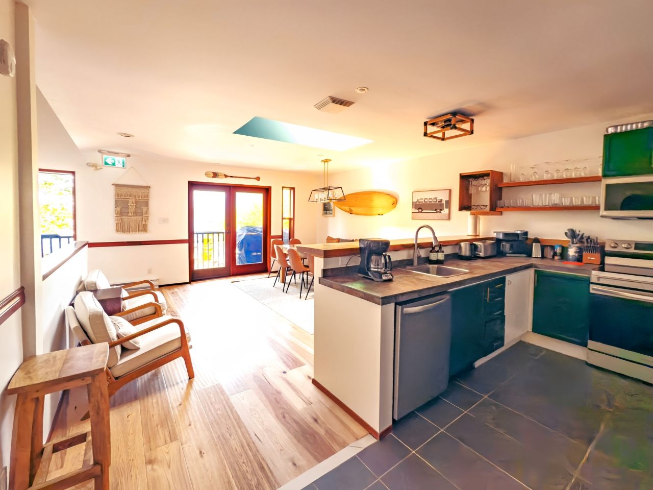 Maison spacieuse de 6 chambres avec vue sur l'océan à Tofino