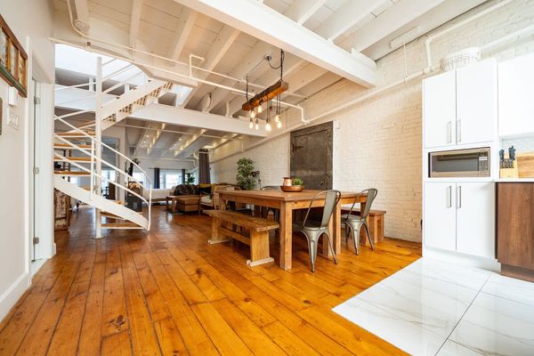 Old Montreal Penthouse