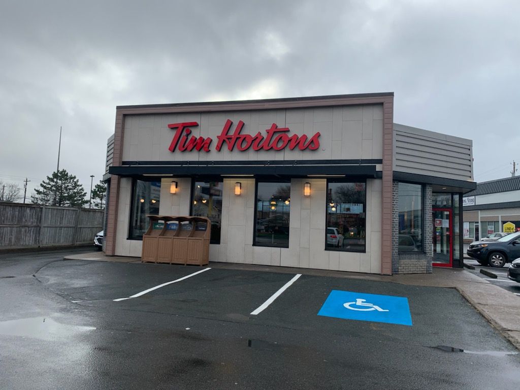 644 Portland Street - Tim Hortons