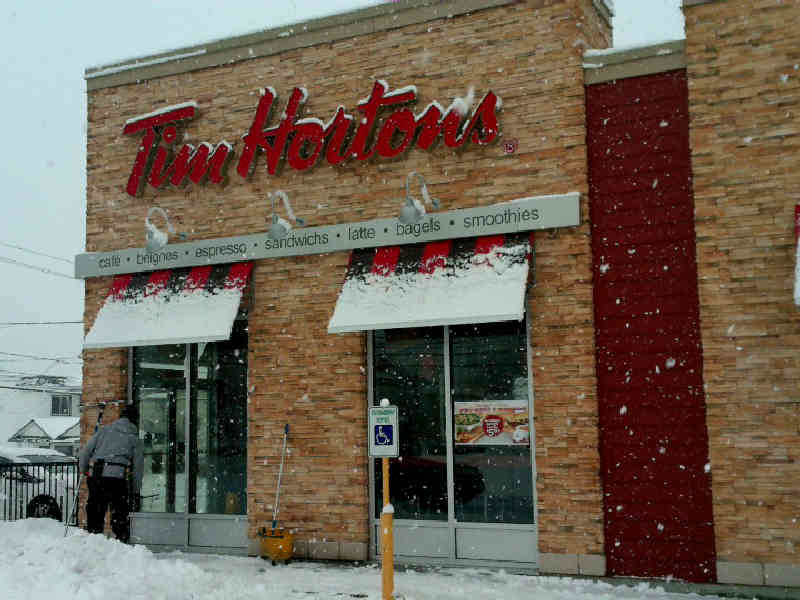 MCDONALD'S - 1872 Avenue Industrielle, Val-Bélair, Quebec, Canada