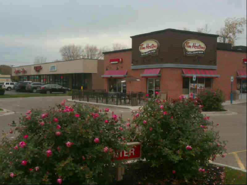 A Tim Hortons restaurant location in East Tawas, Michigan Stock Photo -  Alamy