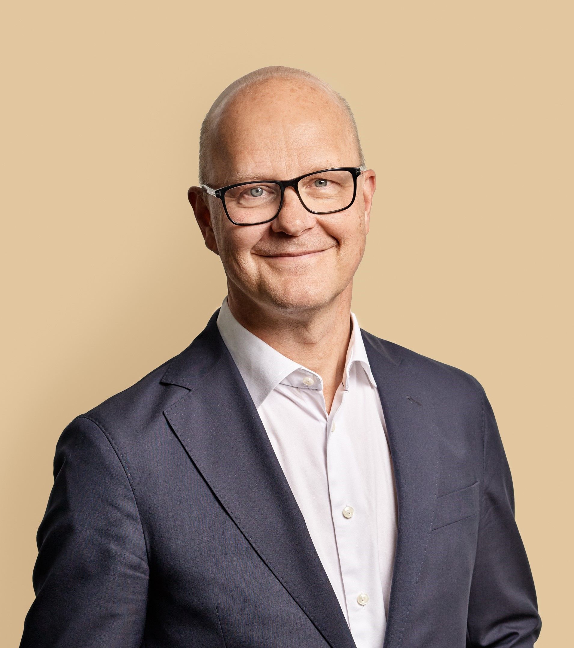 Portrait of Lars Petersson