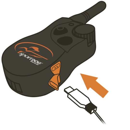 SD YardTrainer 100-100s_Insert Charger in Remote