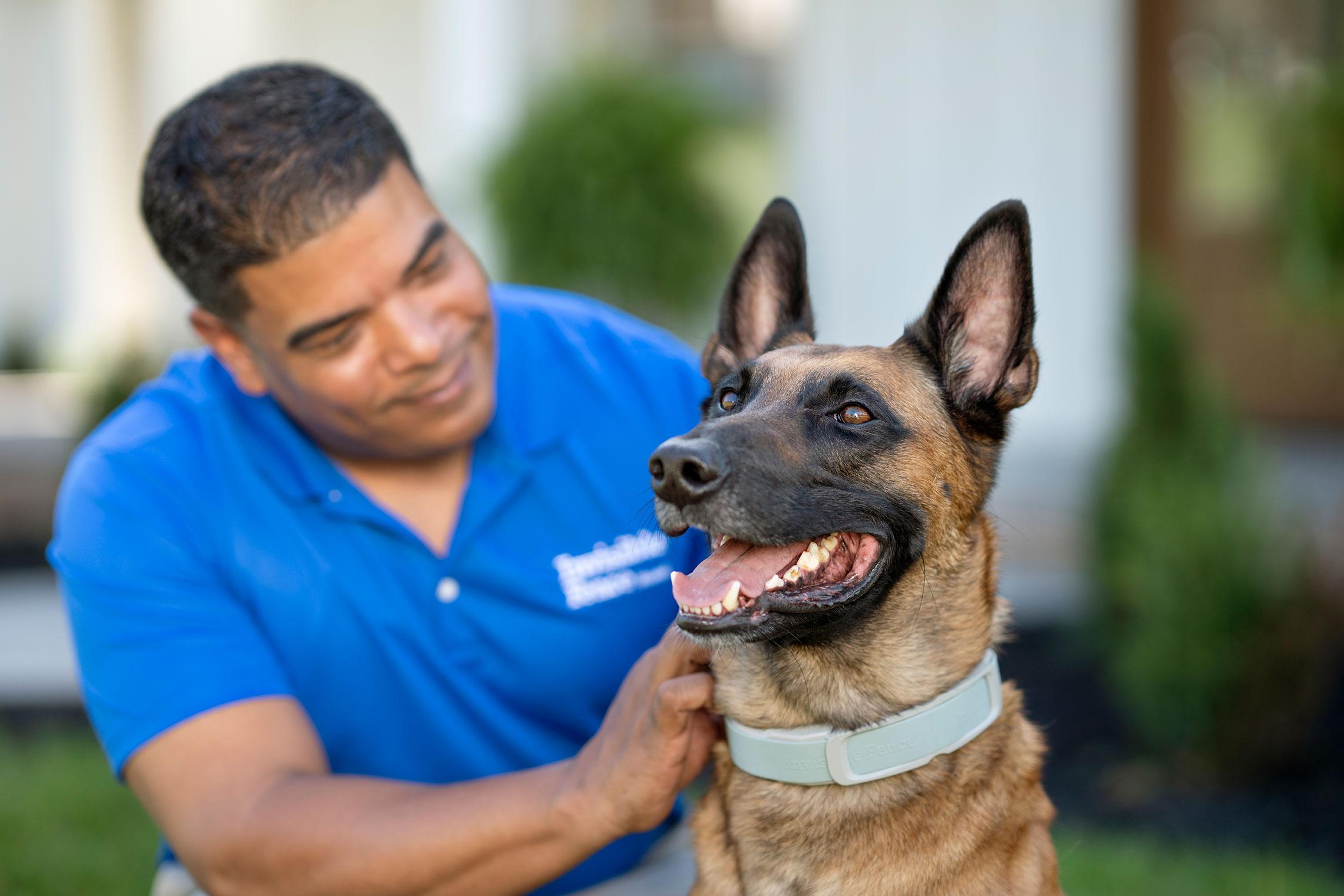 Invisible Fence® GPS Collar: Advanced Pet Tracking & Safety Solutions