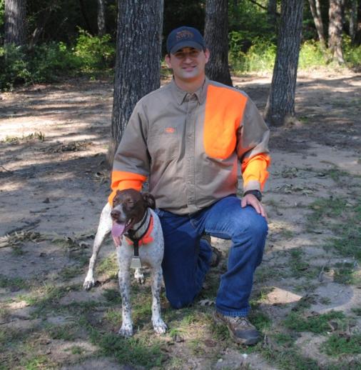 Ben Busby chasse depuis qu'il est en âge de marcher. Il a eu la chance d'avoir une mère et un père qui l'ont initié très jeune à la chasse. Il a abattu son premier cerf de Virginie avec un fusil calibre 12 depuis une chaise de jardin à l'âge de 10 ans. Depuis...