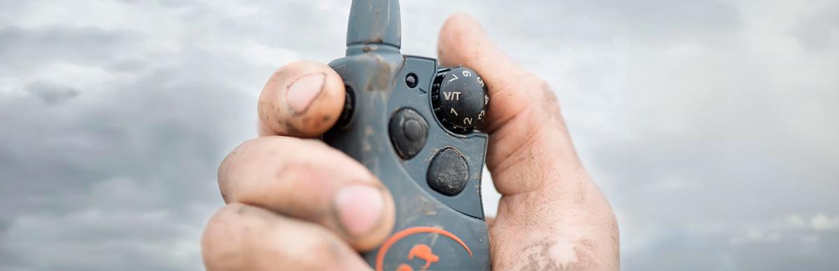 In this guide, we’ll walk you through how to choose the best e-collar for training your dog, ensuring that when the time comes, you’re equipped with a tool that’s up to the task, no matter how tough the conditions.