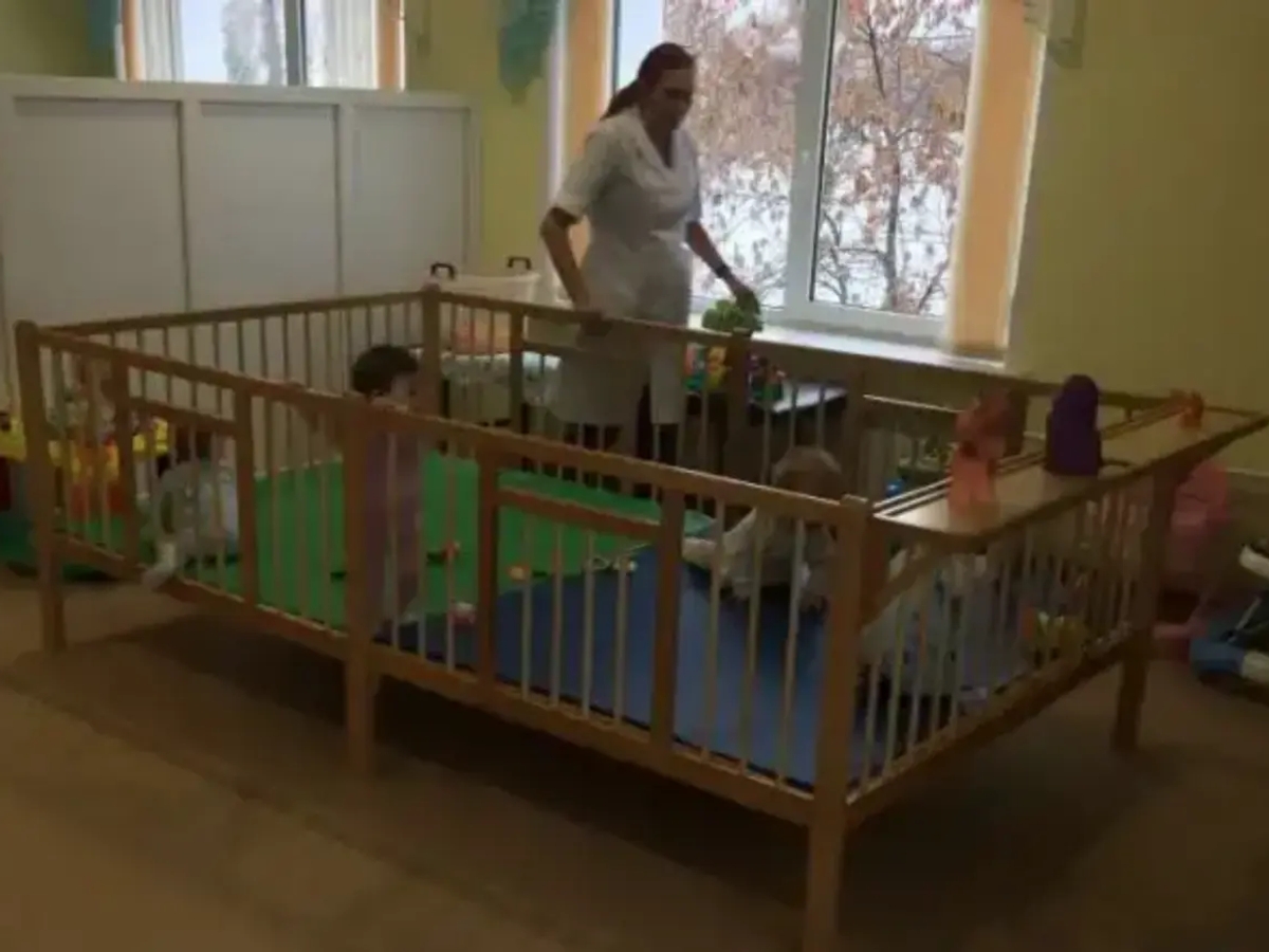 Манеж высокий для Домов ребенка и Детских садиков ясельных групп 1.35х2.75м | Другая детская мебель | Москва | 2