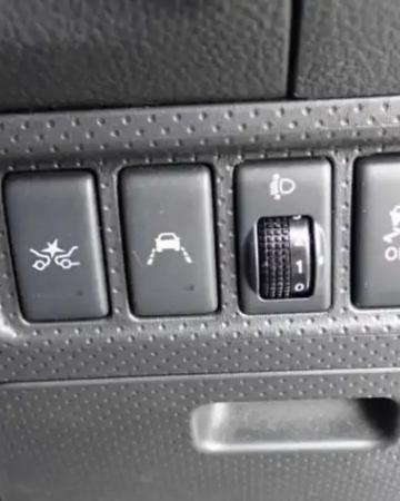 Универсал Mitsubishi Lancer Van кузов CVZNY12 модификация 16G гв 2019 4wd1 236 000 ₽