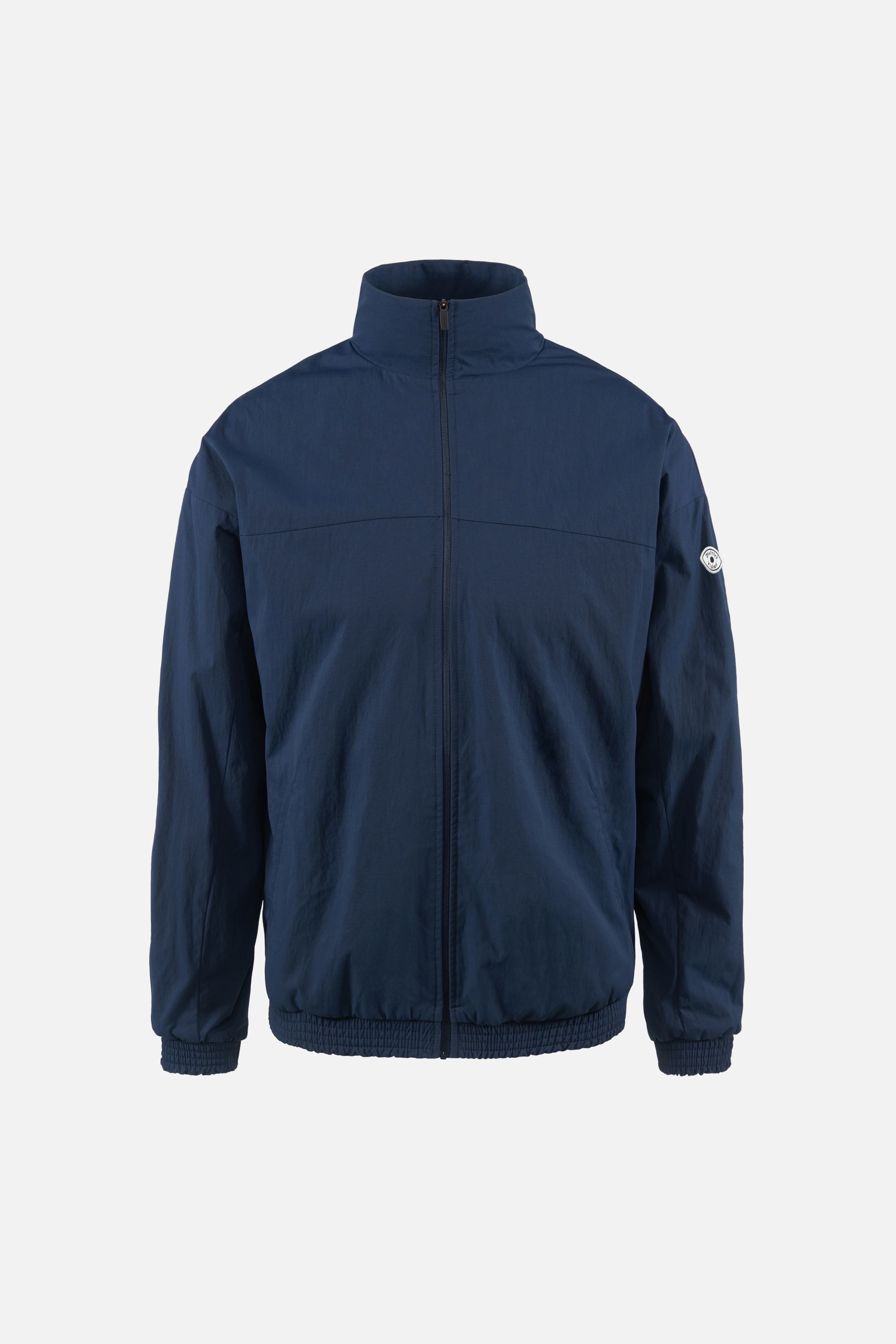 Shell track outlet jacket