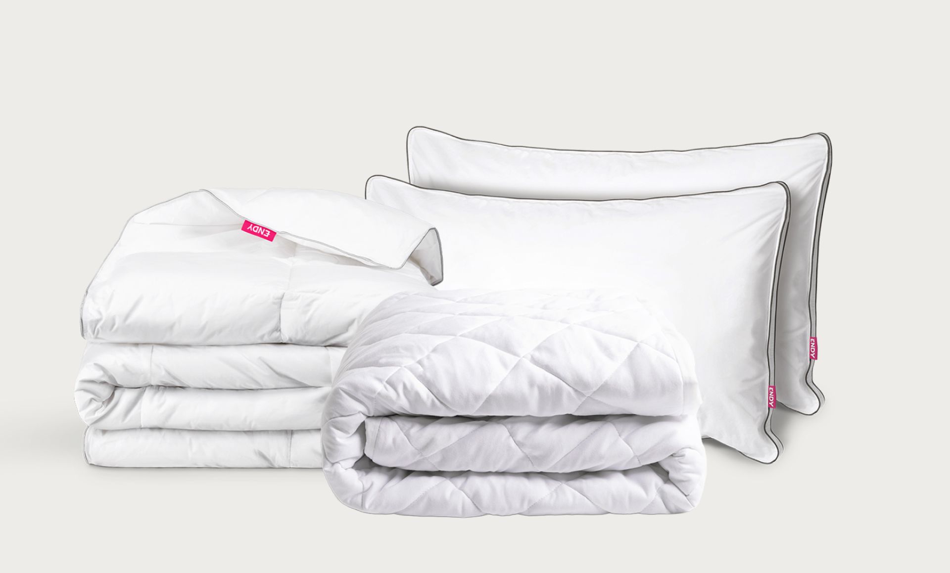 The Endy Comfort Core Bundle includes duvet, customizable pillows and mattress protector