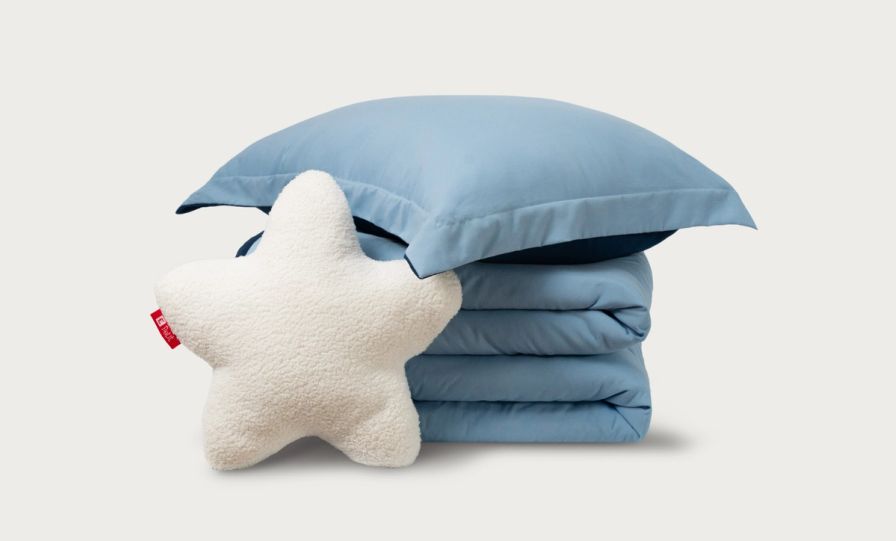 The Endy Petit Comforter Set in Navy/Blue colour